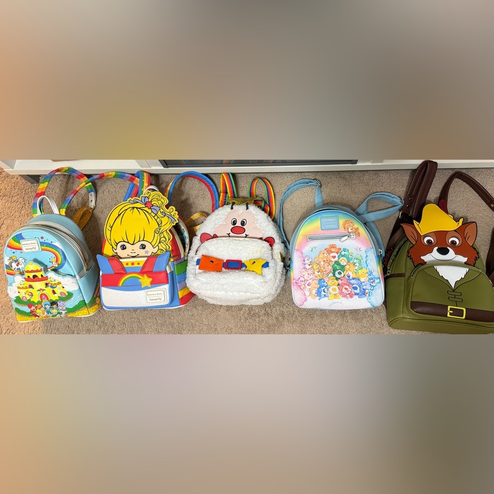 Multiple loungefly mini backpacks like new -each one is $40